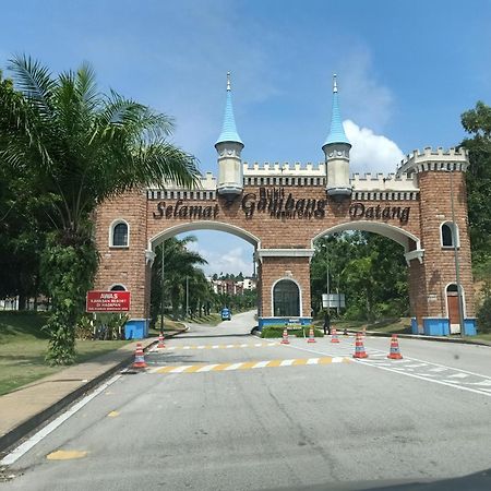 Gambang Homestay Aleesya Kampong Pohoi Bilik gambar